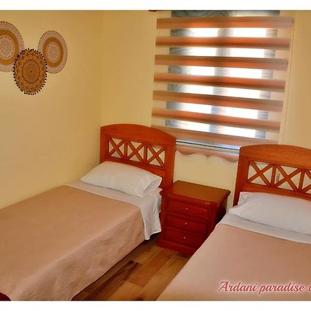 Ardani Paradise View Villa With Jacuzzi อาโมปี ภายนอก รูปภาพ