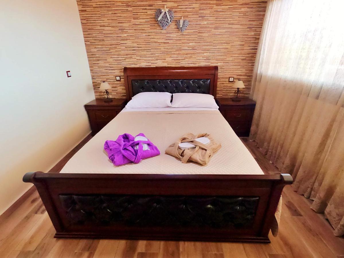 Ardani Paradise View Villa With Jacuzzi อาโมปี ภายนอก รูปภาพ